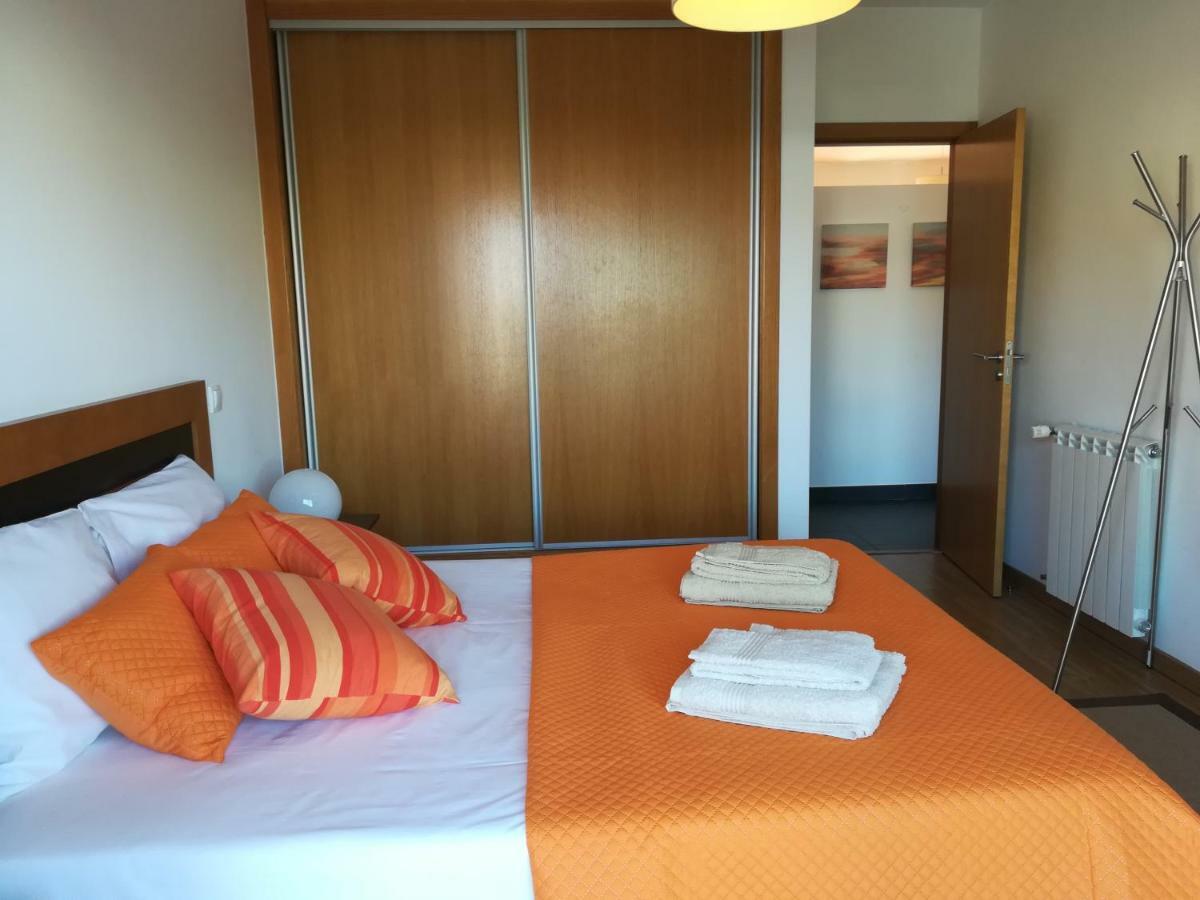 Apartamento Bayside - Сан-Мартінню-ду-Порту Екстер'єр фото