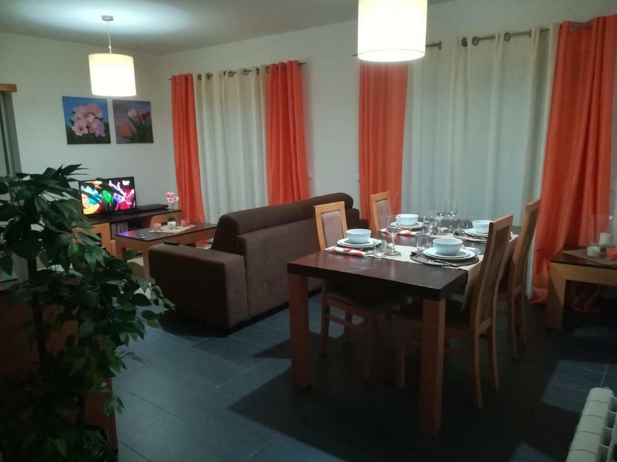 Apartamento Bayside - Сан-Мартінню-ду-Порту Екстер'єр фото