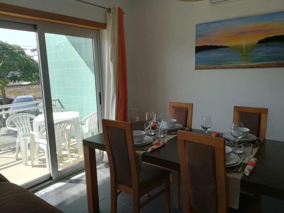 Apartamento Bayside - Сан-Мартінню-ду-Порту Екстер'єр фото